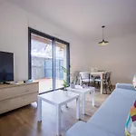Neuf A - 6 Pers, 2 Ch, Terrasse Sud, Proche Telecabine Et Balnea - Fr-1-695-12 Apartment *
